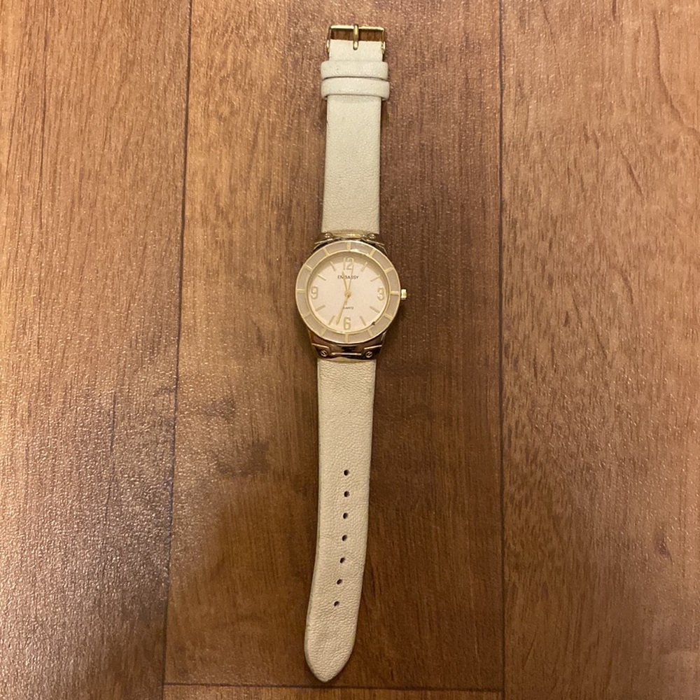 Embassy Watch - Picture 2 of 4